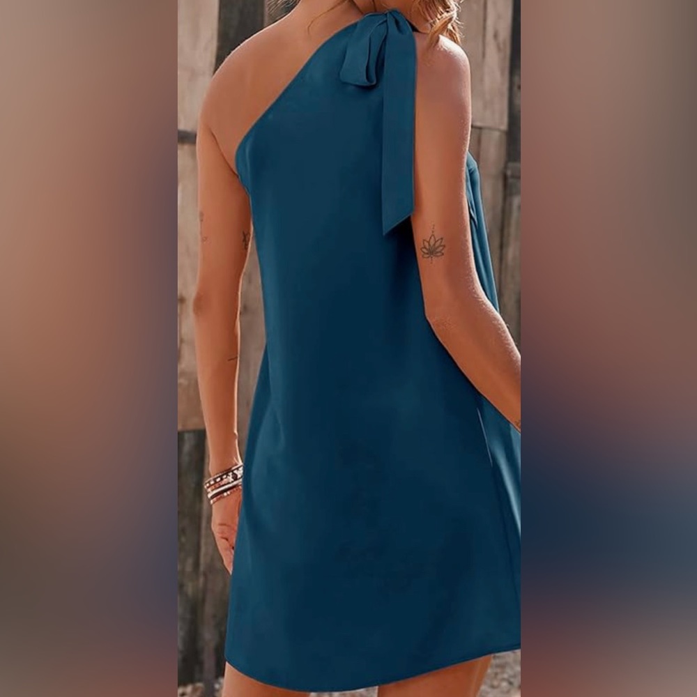 NWT; one shoulder dress in blush - Picture 3 of 3